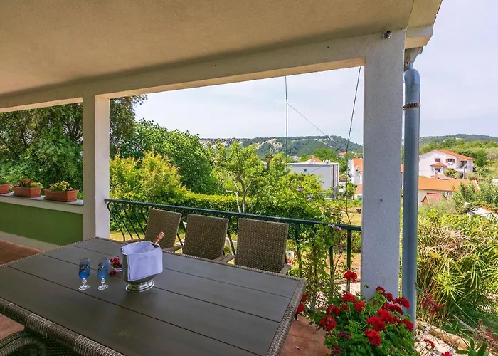 House Marija Tatil Evi *